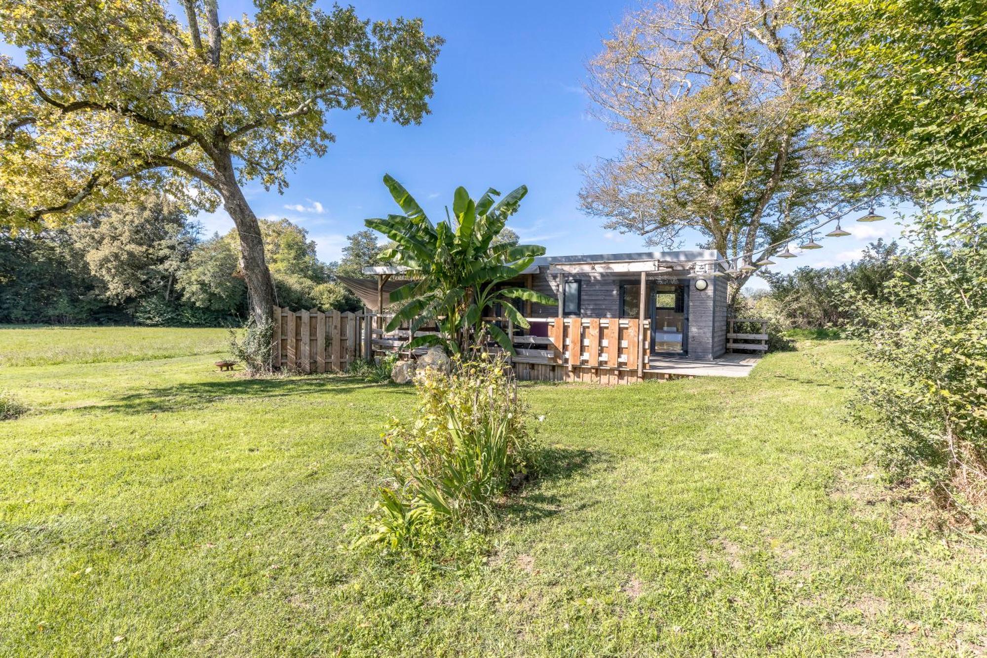 Tiny House Avec Spa, Proche De Bordeaux Et De Saint-Emilion Villa Castelviel Exterior photo